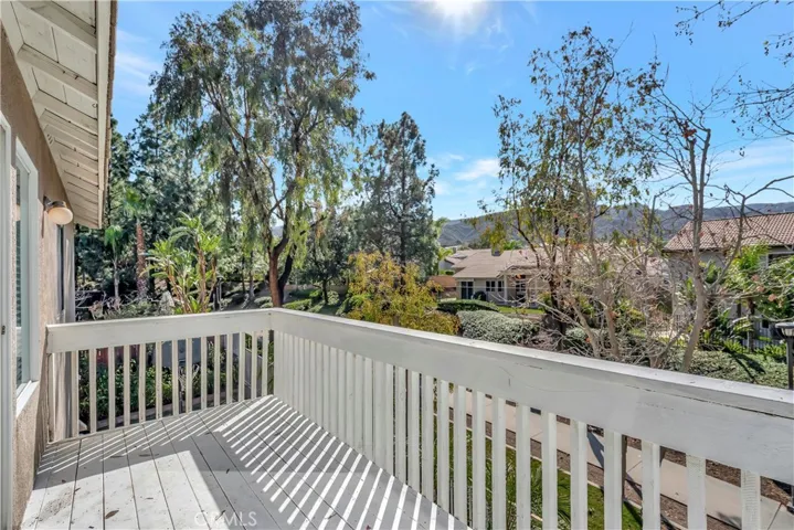350 Exeter Way, Corona, California 92882