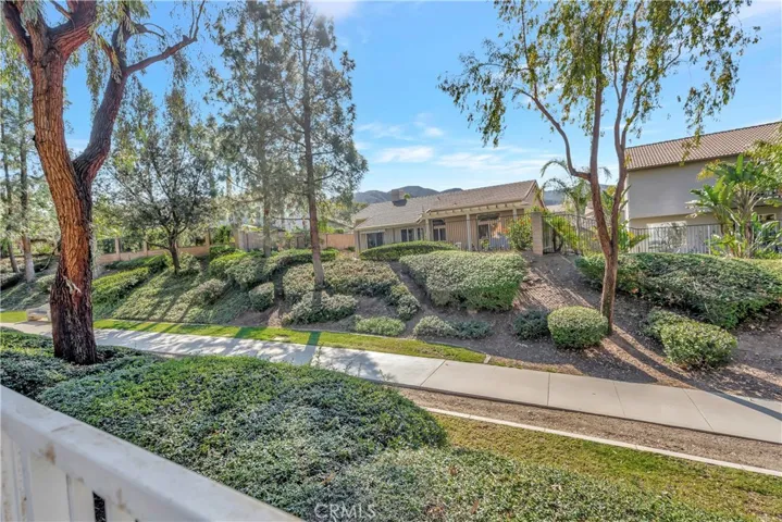 350 Exeter Way, Corona, California 92882