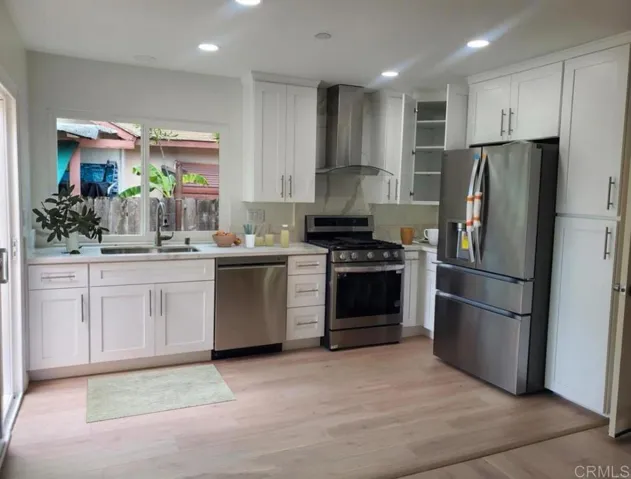801 Mesa Brook Street, San Diego, California 92114