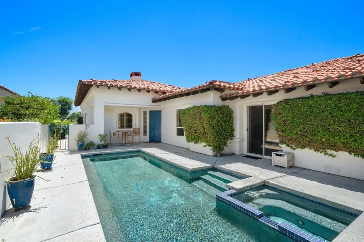 Courtyard Pool