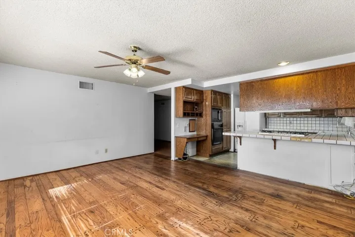 10965 Vanalden Avenue, Porter Ranch, California 91326