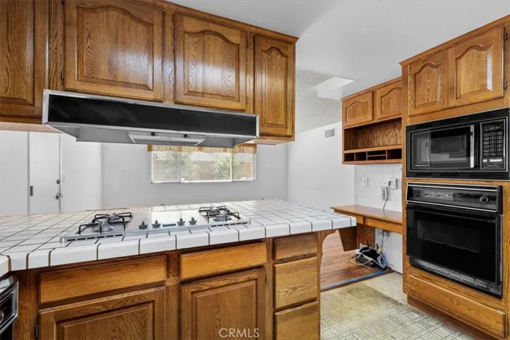 10965 Vanalden Avenue, Porter Ranch, California 91326