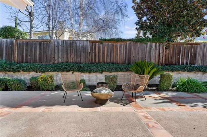 2318 Waterby Street, Westlake Village, California 91361