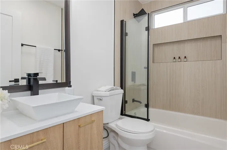 2318 Waterby Street, Westlake Village, California 91361