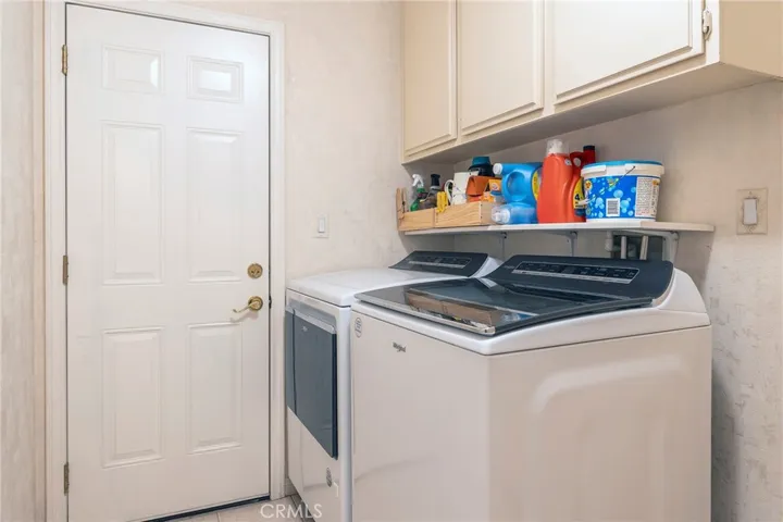 Large Laundry room Downstairs