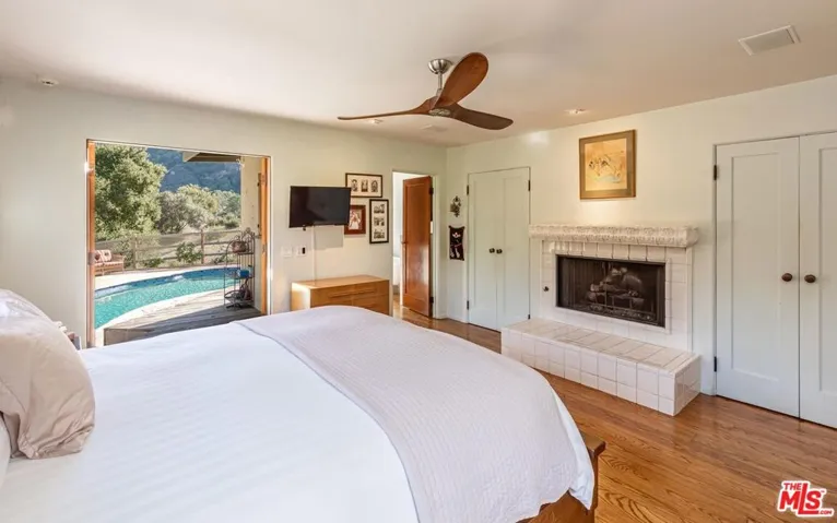 2nd Bedroom