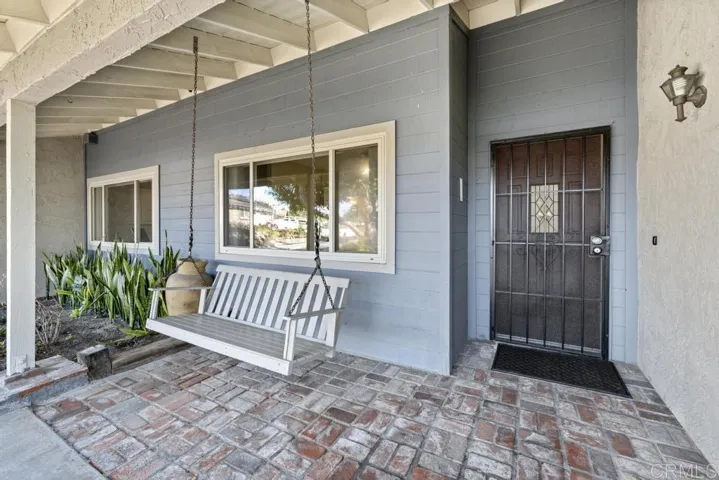 1702 Timothy Place, Vista, California 92083