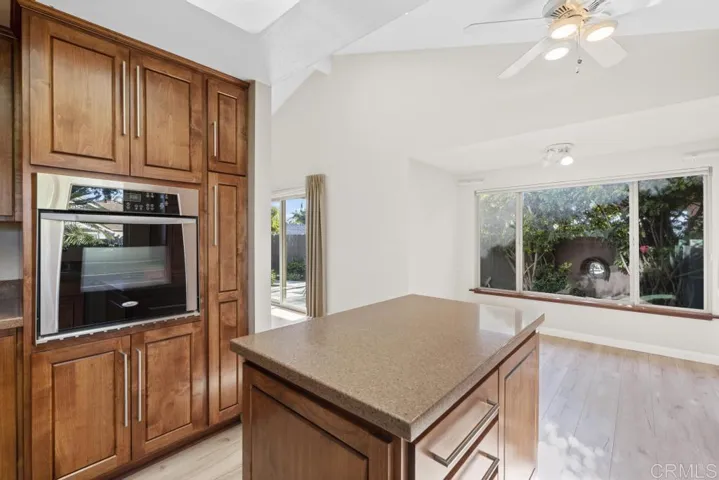 1702 Timothy Place, Vista, California 92083