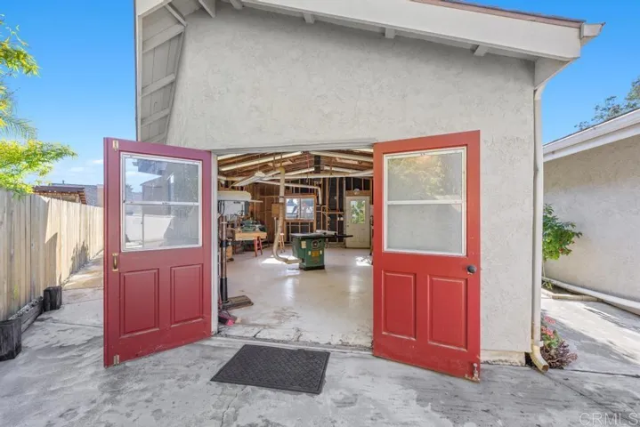 1702 Timothy Place, Vista, California 92083