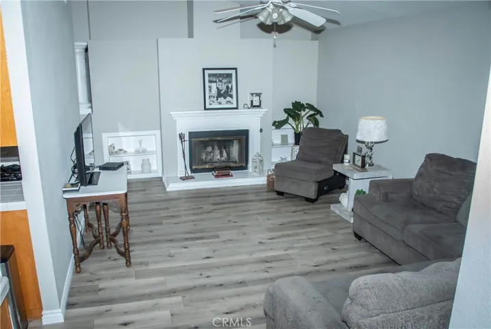 20682 Pahute Road, Apple Valley, California 92308