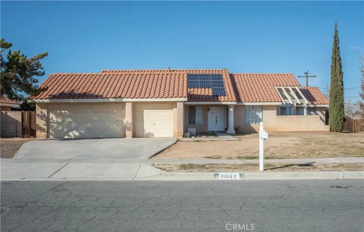 20682 Pahute Road, Apple Valley, California 92308
