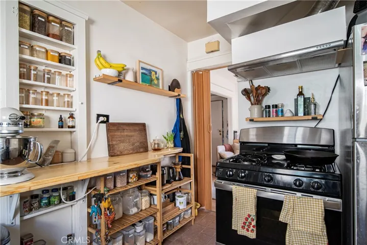 3130 Arvia Street, Los Angeles, California 90065