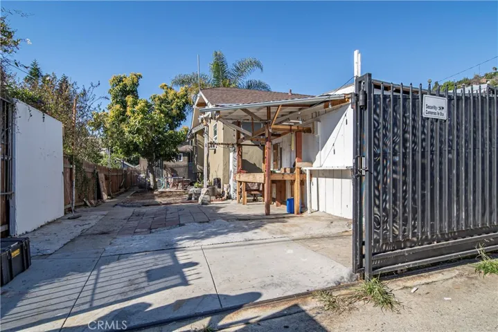 3130 Arvia Street, Los Angeles, California 90065