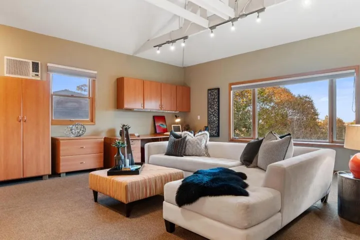 3807 Kingridge Drive, San Mateo, California 94403