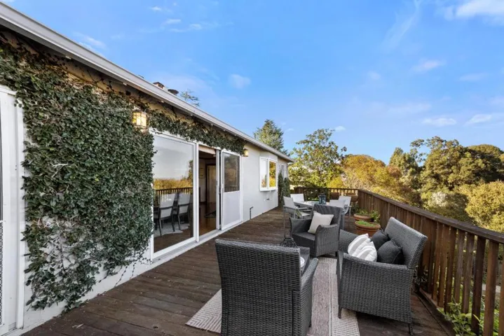 3807 Kingridge Drive, San Mateo, California 94403
