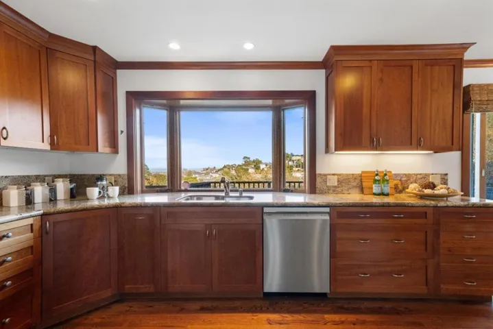 3807 Kingridge Drive, San Mateo, California 94403