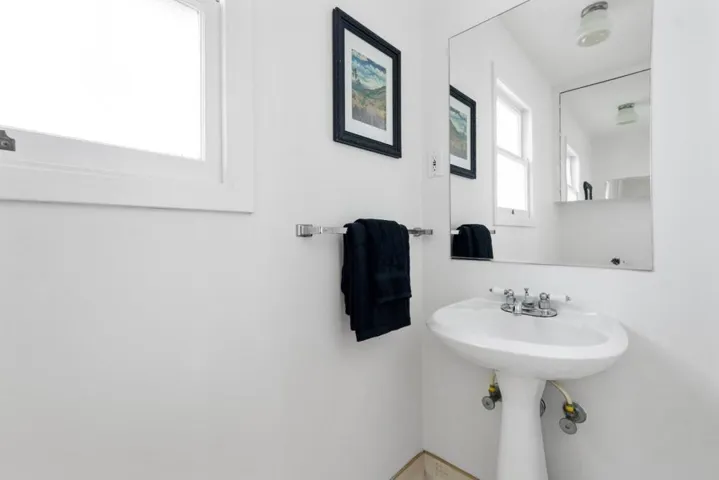 3807 Kingridge Drive, San Mateo, California 94403
