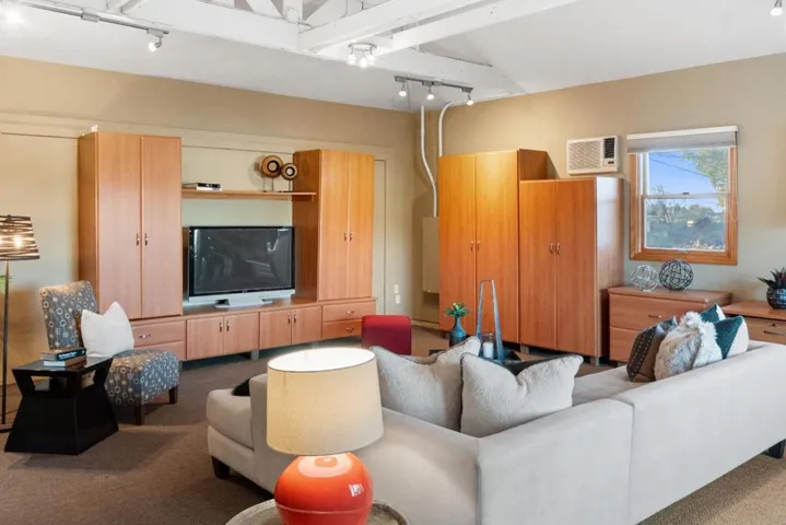 3807 Kingridge Drive, San Mateo, California 94403
