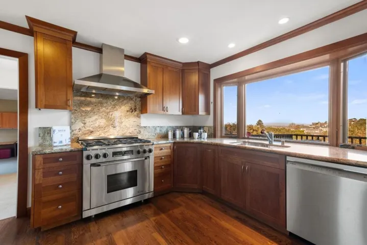 3807 Kingridge Drive, San Mateo, California 94403
