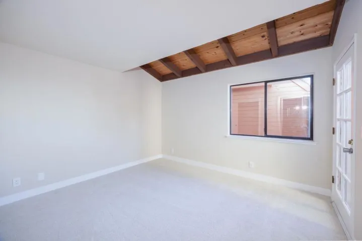 339 El Granada Boulevard, El Granada, California 94019