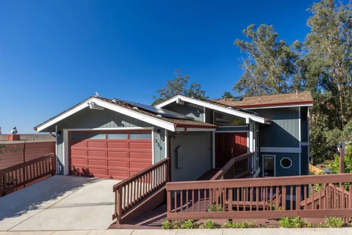 339 El Granada Boulevard, El Granada, California 94019