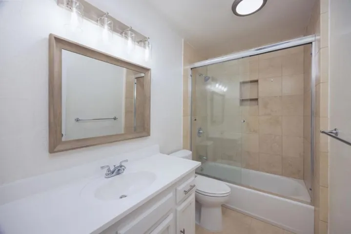 339 El Granada Boulevard, El Granada, California 94019