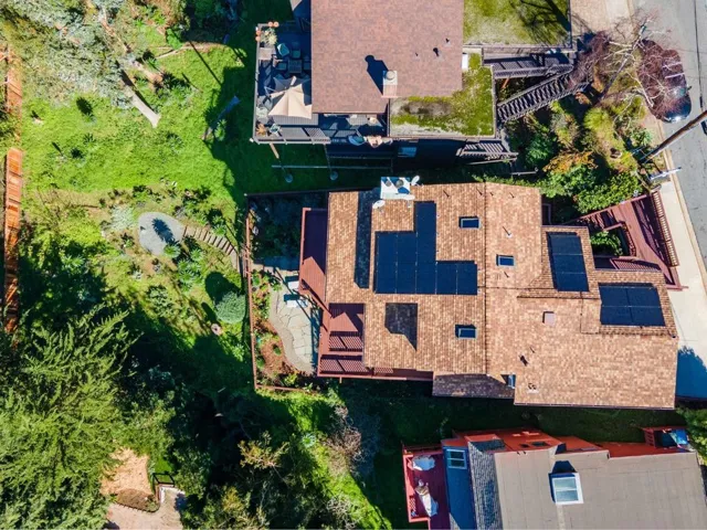 339 El Granada Boulevard, El Granada, California 94019