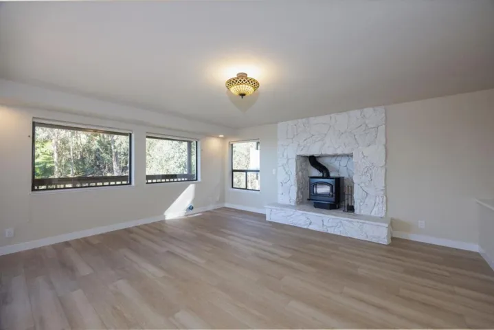 339 El Granada Boulevard, El Granada, California 94019