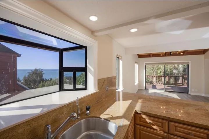 339 El Granada Boulevard, El Granada, California 94019