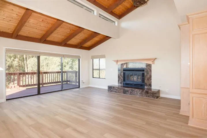 339 El Granada Boulevard, El Granada, California 94019