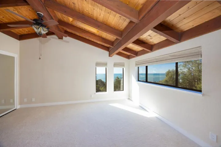 339 El Granada Boulevard, El Granada, California 94019