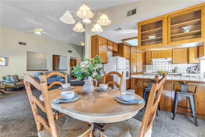 12664 Spring Valley Parkway, Victorville, California 92395