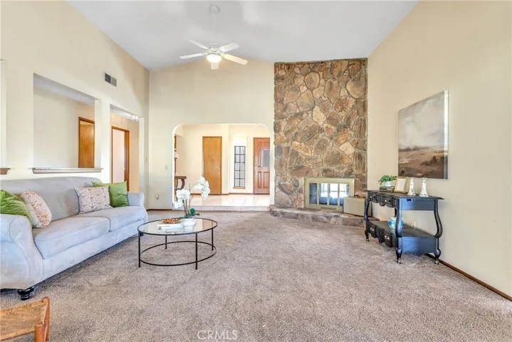 12664 Spring Valley Parkway, Victorville, California 92395