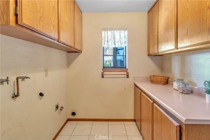 12664 Spring Valley Parkway, Victorville, California 92395
