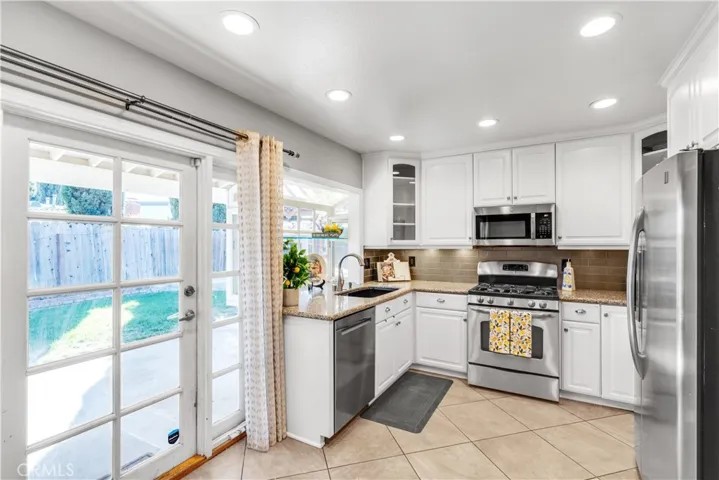 22631 Via Tercero, Mission Viejo, California 92691