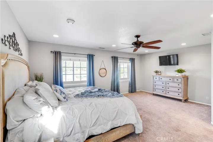 22631 Via Tercero, Mission Viejo, California 92691