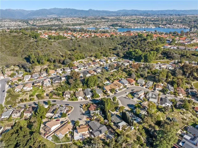 22631 Via Tercero, Mission Viejo, California 92691