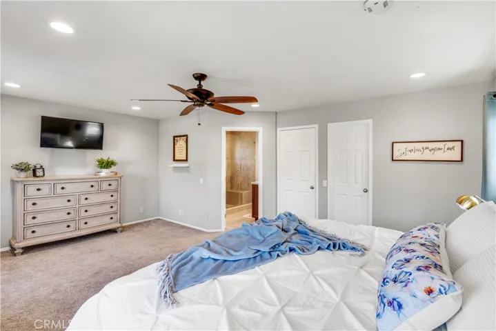 22631 Via Tercero, Mission Viejo, California 92691