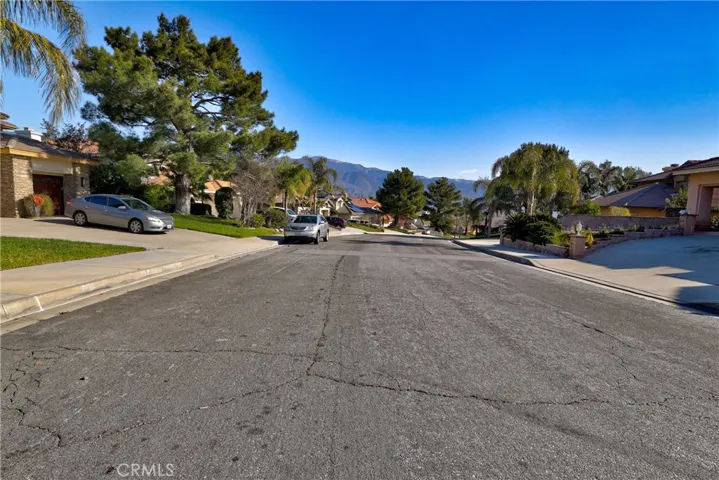 3570 Ridge Line Drive, San Bernardino, California 92407