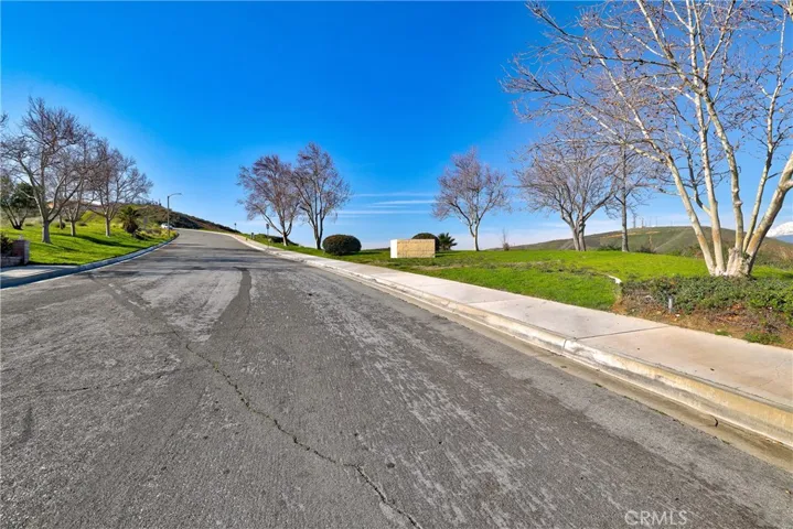 3570 Ridge Line Drive, San Bernardino, California 92407