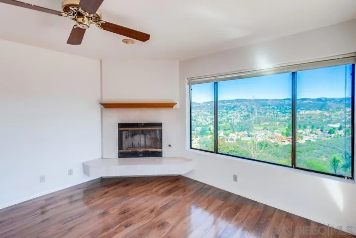 23518 Calistoga Pl, Ramona, California 92065