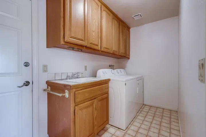 23518 Calistoga Pl, Ramona, California 92065