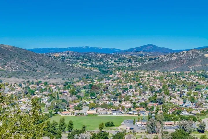 23518 Calistoga Pl, Ramona, California 92065