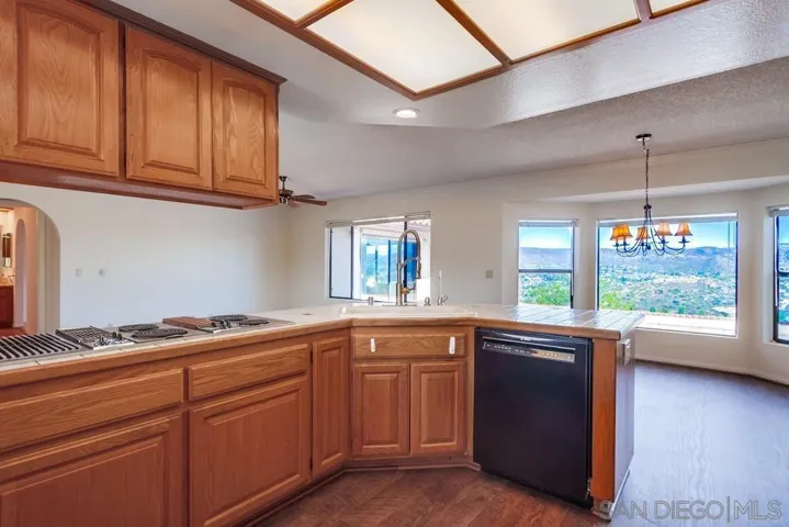 23518 Calistoga Pl, Ramona, California 92065