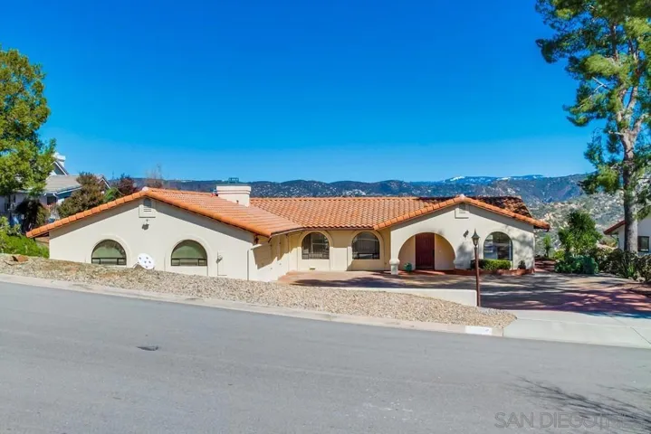 23518 Calistoga Pl, Ramona, California 92065