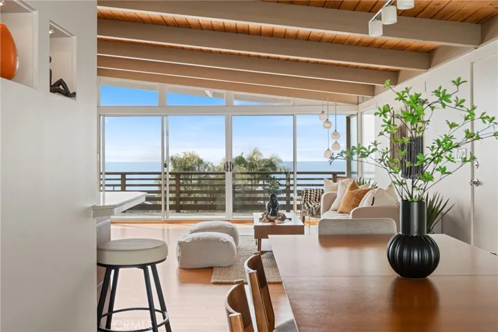 1234 La Mirada, Laguna Beach, California 92651
