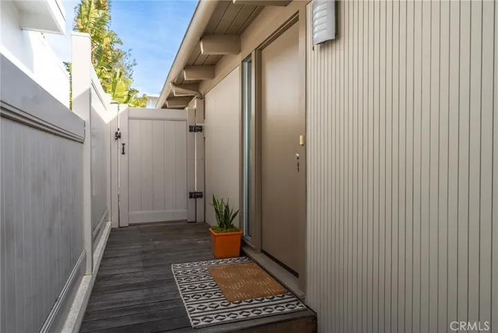 1234 La Mirada, Laguna Beach, California 92651