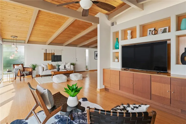 1234 La Mirada, Laguna Beach, California 92651