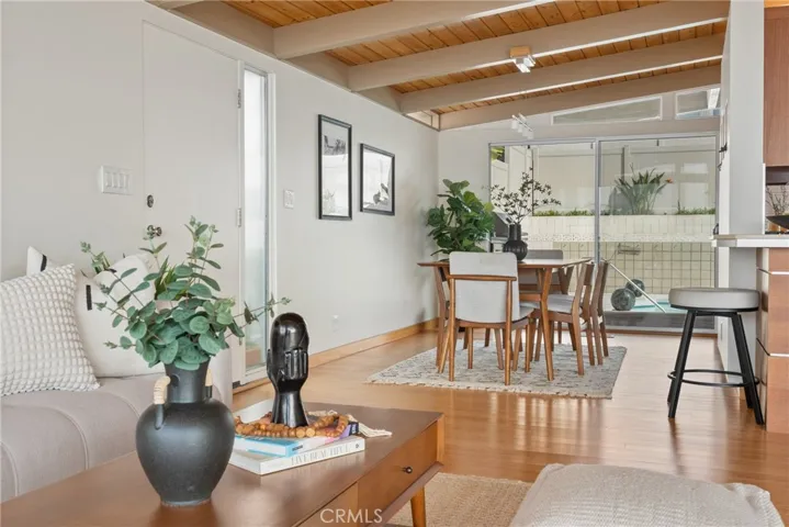 1234 La Mirada, Laguna Beach, California 92651
