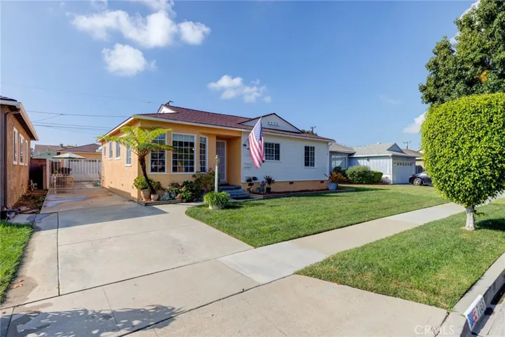 7166 E Wardlow Road, Long Beach, California 90808